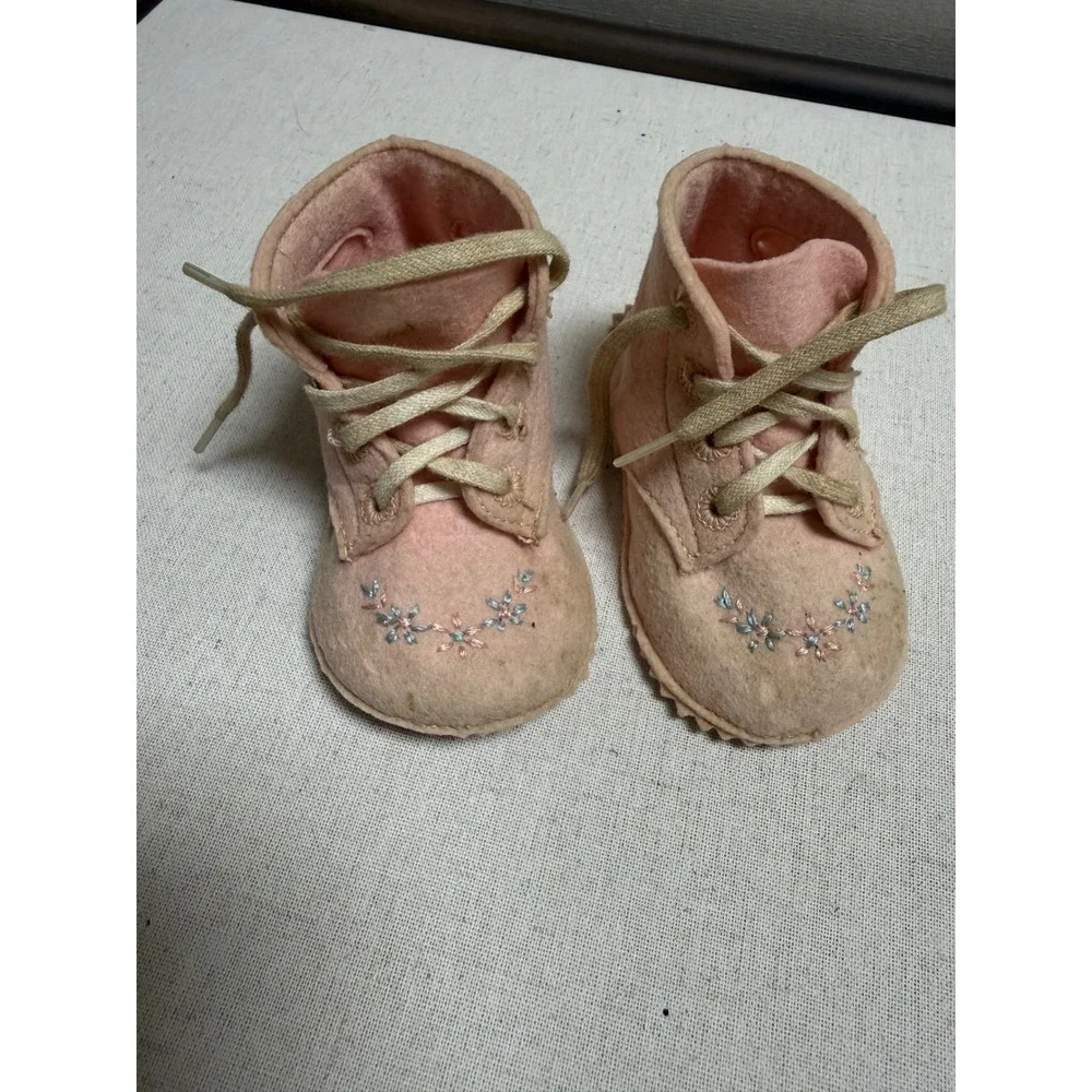 Vintage Baby Shoes Bundle White Pink Leather Felt Antique Infant Booties 3 Pairs